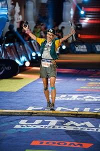 BIB: 5252, 100
                            <button type="button" onclick="openModal(22752970)" class="btn btn-primary btn-sm float-right btn-popup" data-toggle="modal" data-target=".modal-high-quality">
                        <i class="fas fa-shopping-cart"></i> Add to Cart
                    </button>
                                            <button type="button" onclick="isThisMe(22752970, true)" class="btn btn-success btn-sm float-right btn-popup btn-isme hidden" data-toggle="tooltip" data-placement="bottom" title="นี่คือรูปของคุณใช่ไหม คลิกที่นี่เพื่อเอาเข้าอัลบั้ม">
                        <i class="fas fa-plus"></i> Add to album
                    </button>
                    <button type="button" onclick="isThisMe(22752970, false)" class="btn btn-warning btn-sm float-right btn-popup btn-isnotme hidden">
                        <i class="fas fa-ban"></i> Remove from album
                    </button>